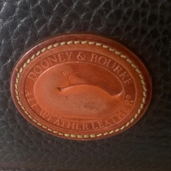 Vintage Dooney & Bourke Black and Brown Leather Crossbody Bag - Picture 3 of 16